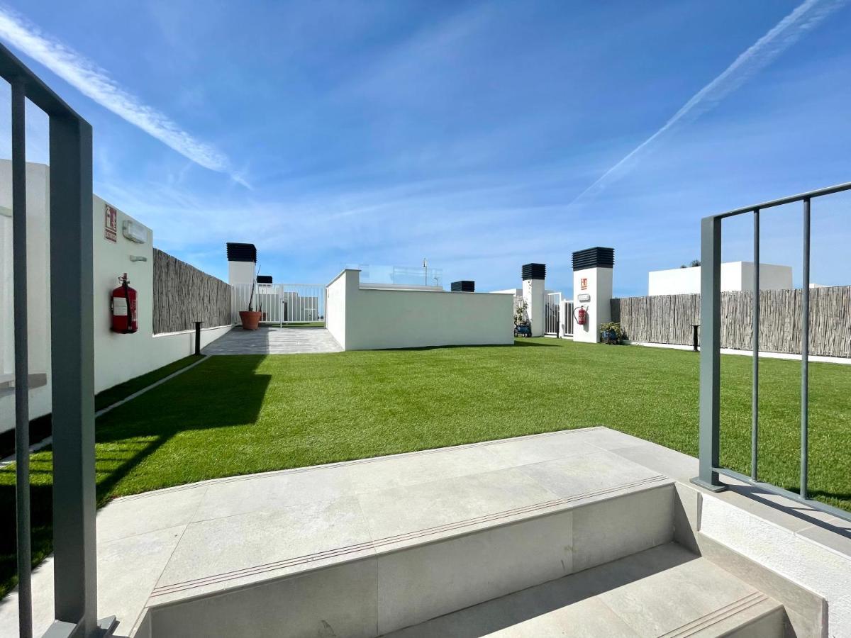 Gatu Premium Sandia Beach Lujo Junto Al Mar, Parking Y Piscina Comun," Preferente Mayores De 25 Anos Y Familias " El Puerto de Santa María Eksteriør billede