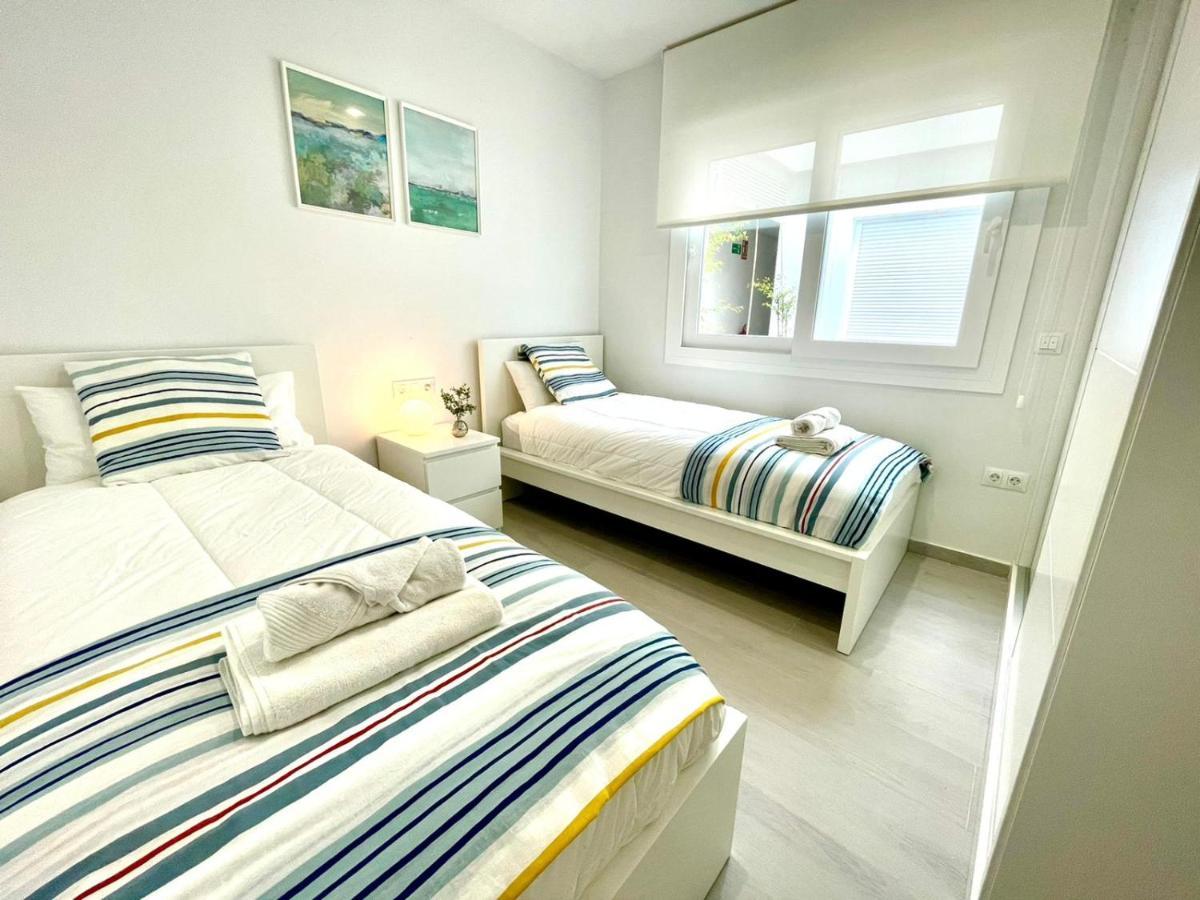 Gatu Premium Sandia Beach Lujo Junto Al Mar, Parking Y Piscina Comun," Preferente Mayores De 25 Anos Y Familias " El Puerto de Santa María Eksteriør billede
